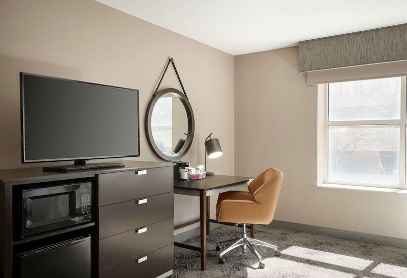 Студия Стандарт Двуспальная Кровать, Hampton Inn Portland Downtownwaterfront
