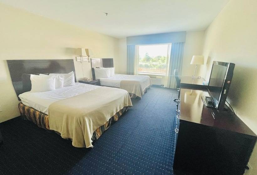 带2个双人床的标准工作室, Fairbridge Inn & Suites Canadian