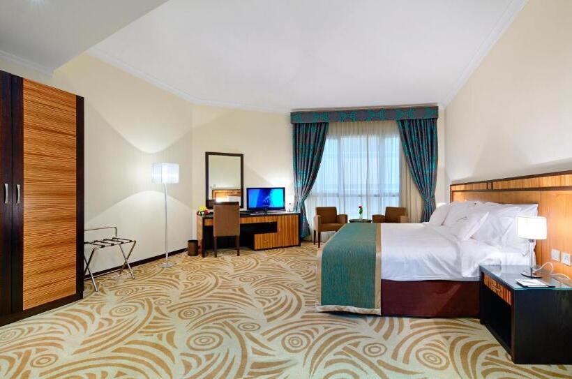 Номер Стандарт, Al Majaz Premiere Hotel Apartments
