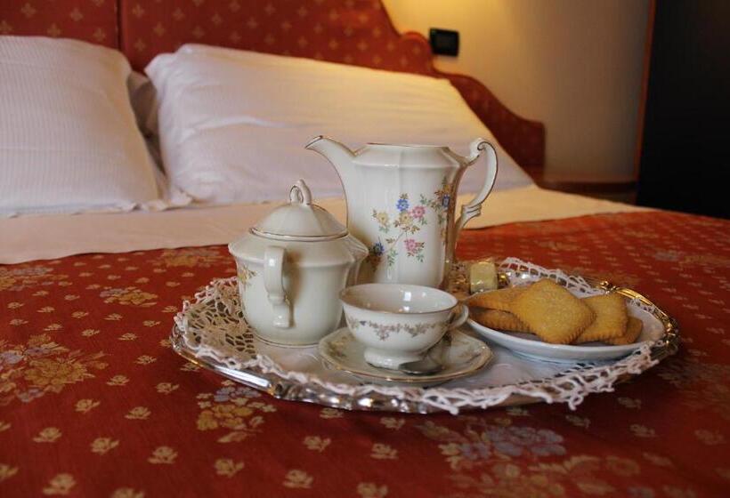 Номер Стандарт, Antica Locanda Il Sole
