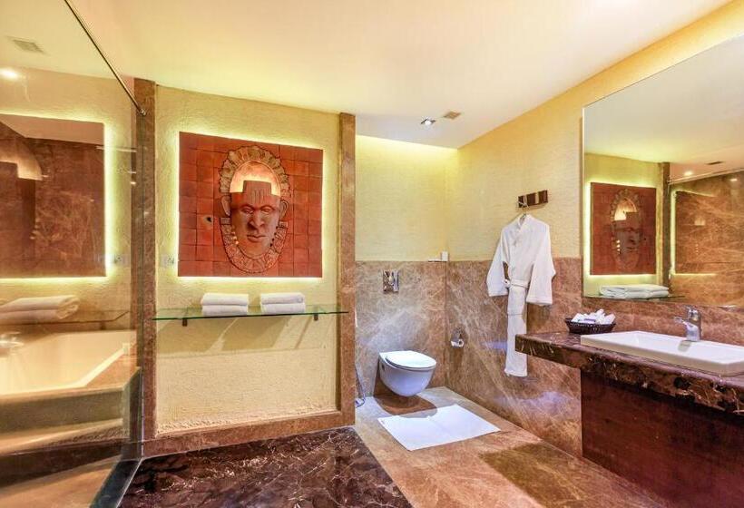 سوییت, Flora Airport Hotel And Convention Centre Kochi
