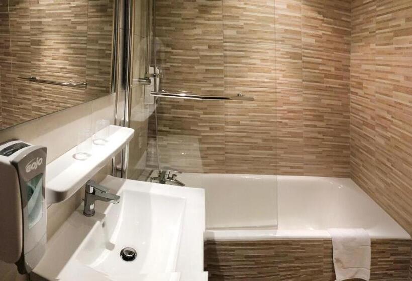 Номер Стандартный с Видом, Hôtel Saint Georges
