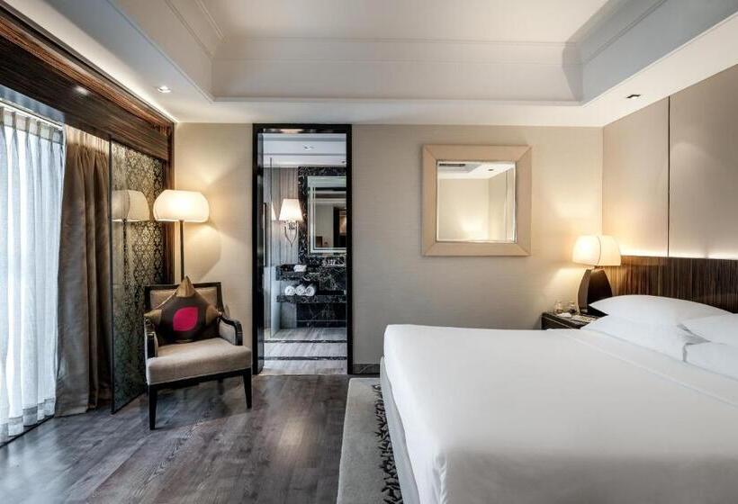 سوییت, Hyatt Ahmedabad