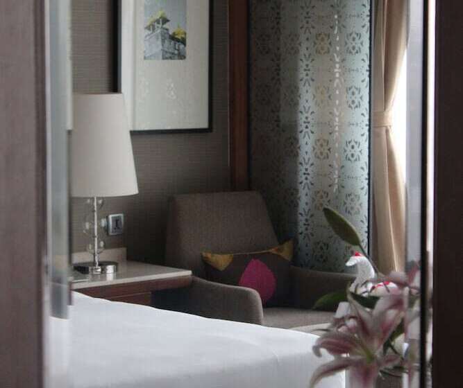 اتاق استاندارد با تخت بزرگ, Hyatt Ahmedabad