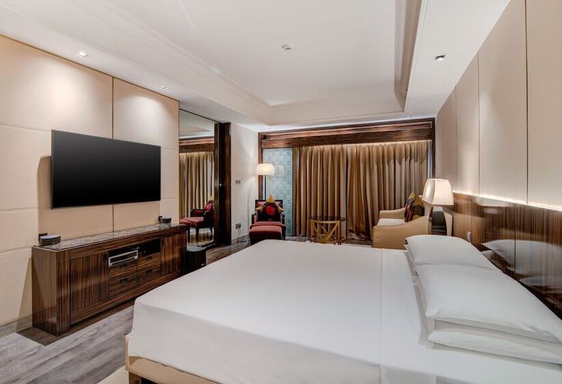 سوییت اجرایی, Hyatt Ahmedabad