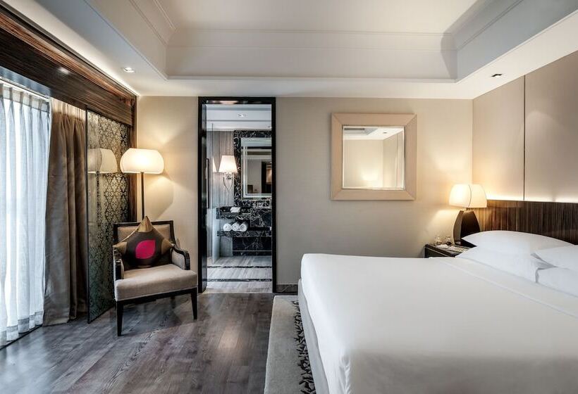 سوییت, Hyatt Ahmedabad