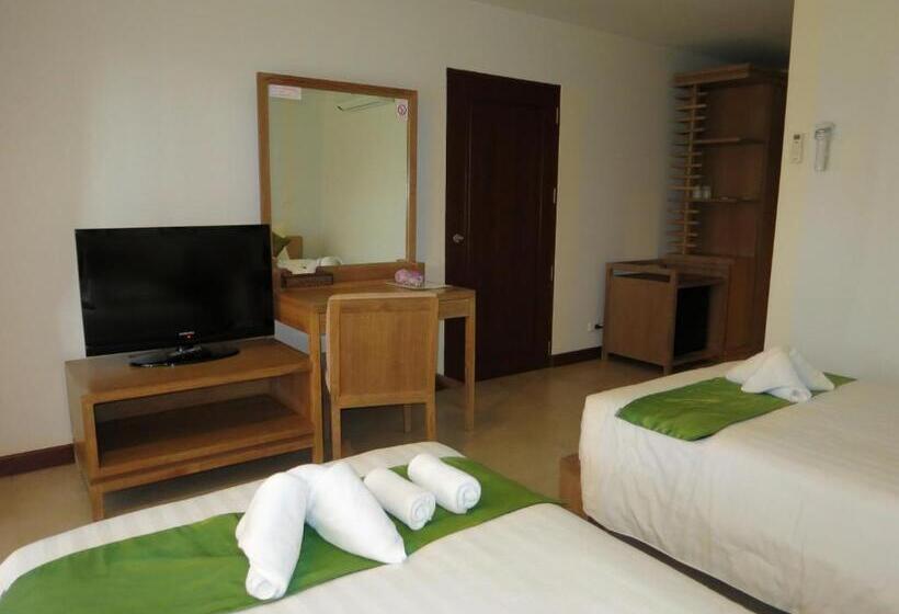 اتاق استاندارد با چشم‌انداز باغ, Islanda Resort