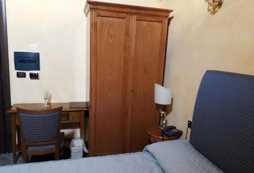 Номер Economy, Palazzo Marzano