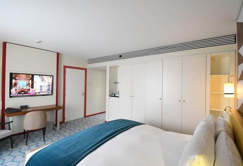 اتاق لوکس با چشم‌انداز دریاچه, Sofitel Abidjan Hotel Ivoire