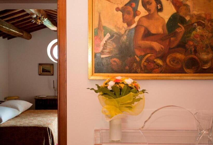 سوئیت رویال, Tenuta Ponziani   Griffin S Resort