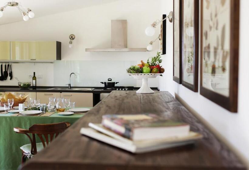 سوییت خانوادگی, Tenuta Ponziani   Griffin S Resort