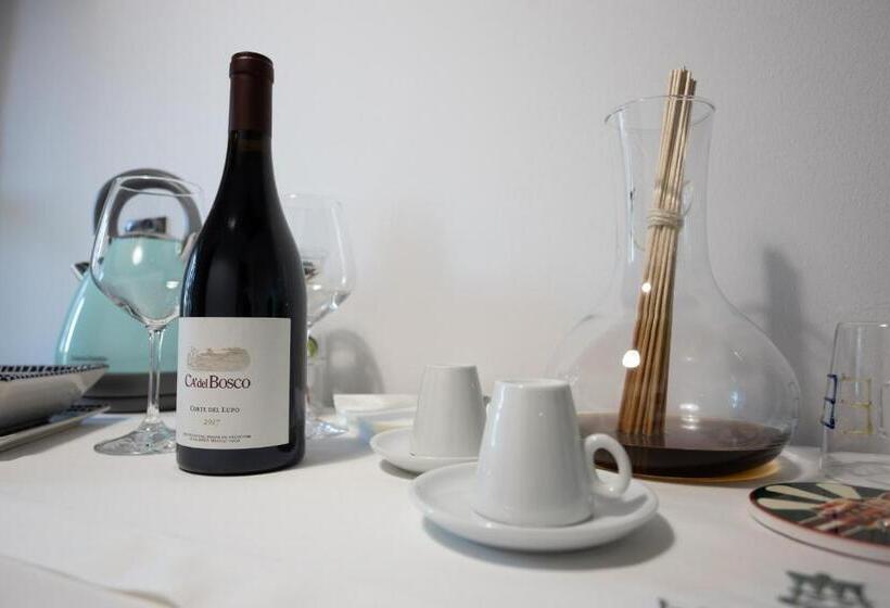 Четырехместный Номер Deluxe, Lo Schiaccianoci Bed&breakfast De Charme