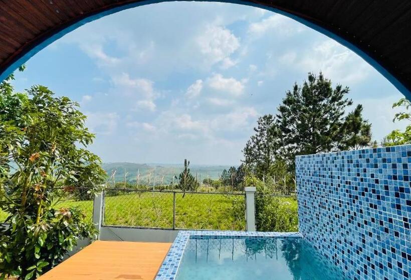 سوئیت جونیور با استخر, Pidoma Resort