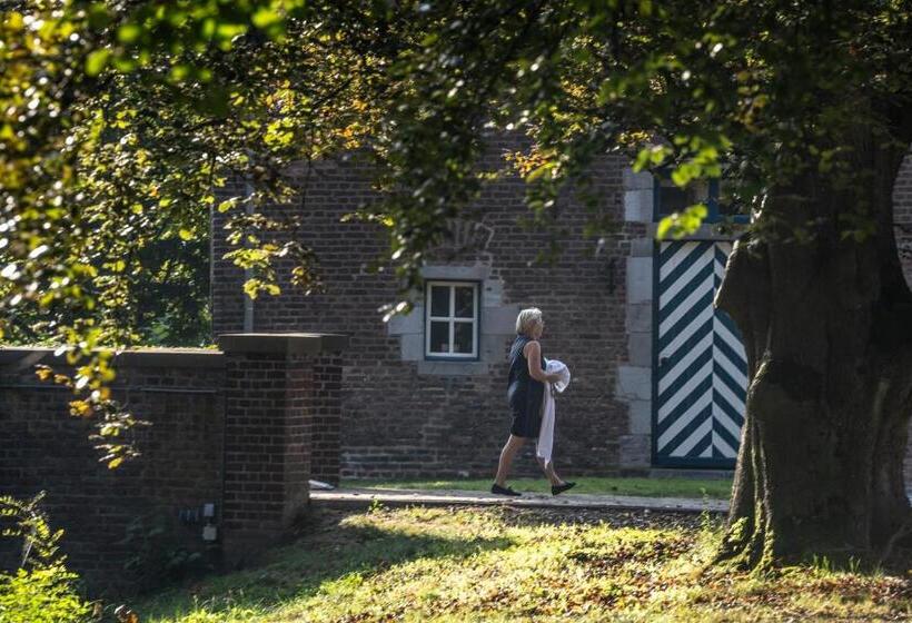 اتاق لوکس, B&b Kasteel Wolfrath