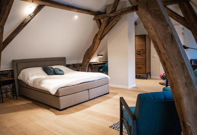 اتاق اکونومی, B&b Kasteel Wolfrath