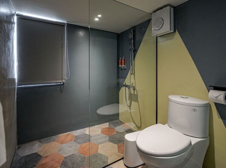 اتاق استاندارد یک نفره, Leisure Chiayi