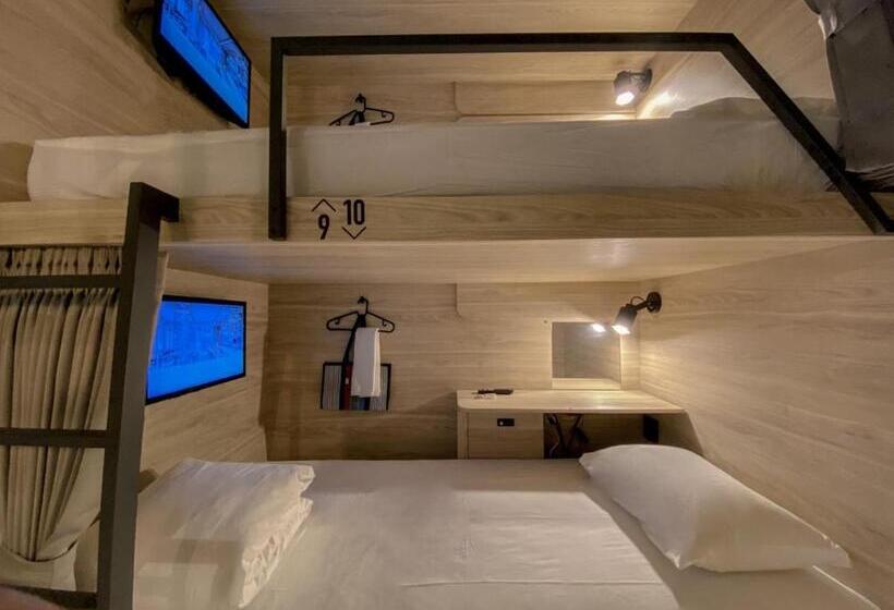 تختخواب در اتاق مشترک, Leisure Chiayi