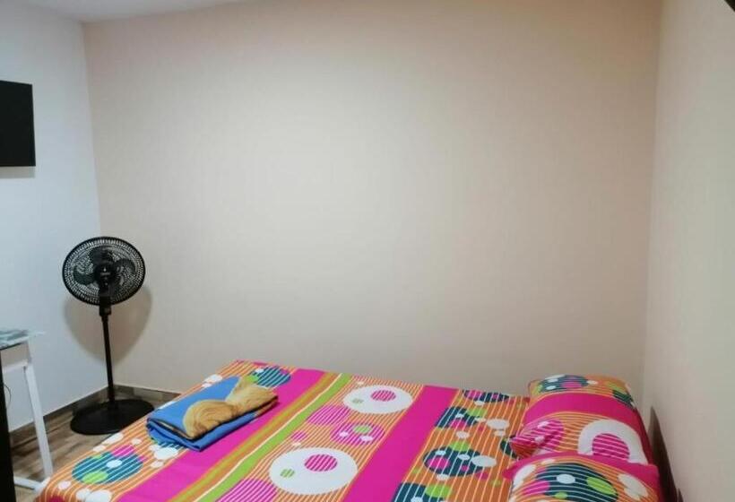 Номер Стандарт, Hostal Avanza