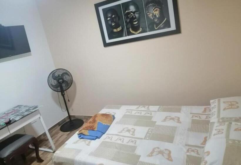 이코노미 룸, Hostal Avanza