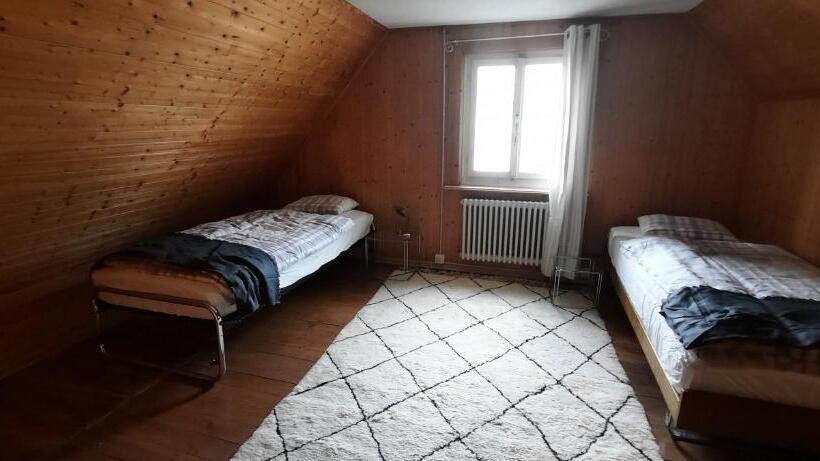 اتاق استاندارد, Pilgerhüsli Backpacker