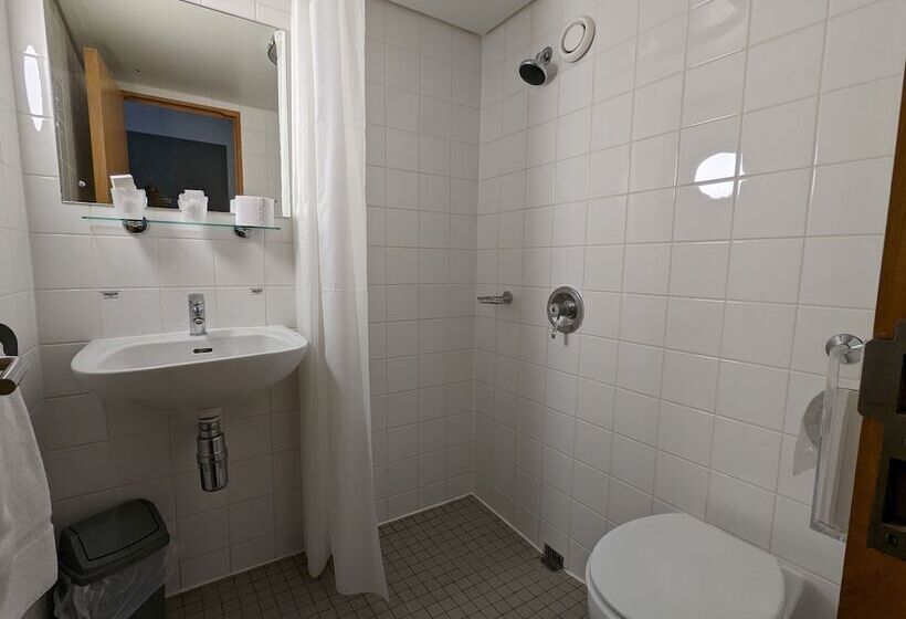 اتاق استاندارد, Broadview