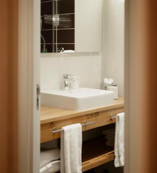 Трехместный Номер Deluxe, Dali Val D Europe