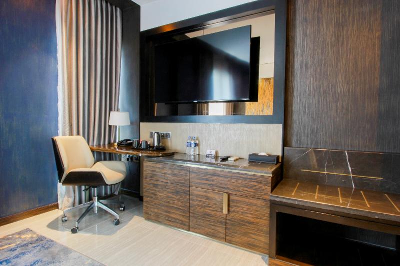 Quarto Deluxe, Zest Metropole