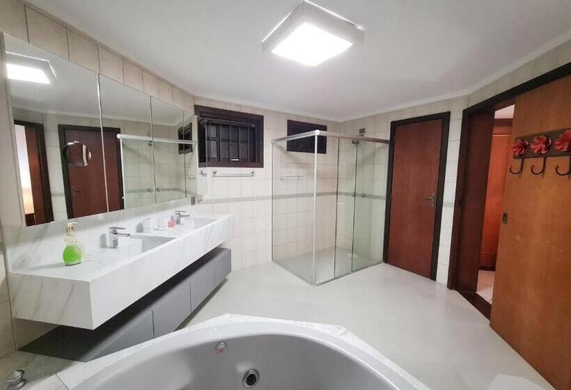 سوییت لوکس, Pousada Brisas Do Rio