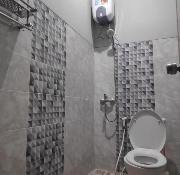 اتاق سوپریور یک تخته, Subali Guest House