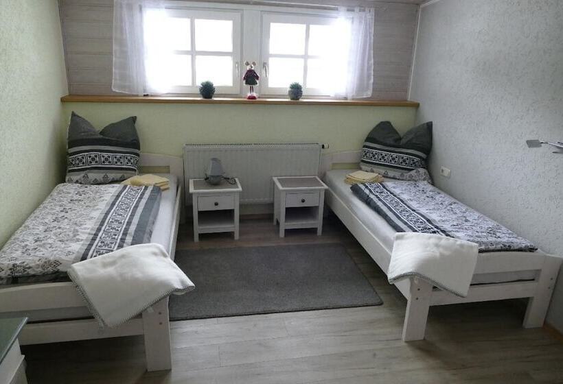Номер Стандарт, Pension Hüttendorf 49 Gradnord