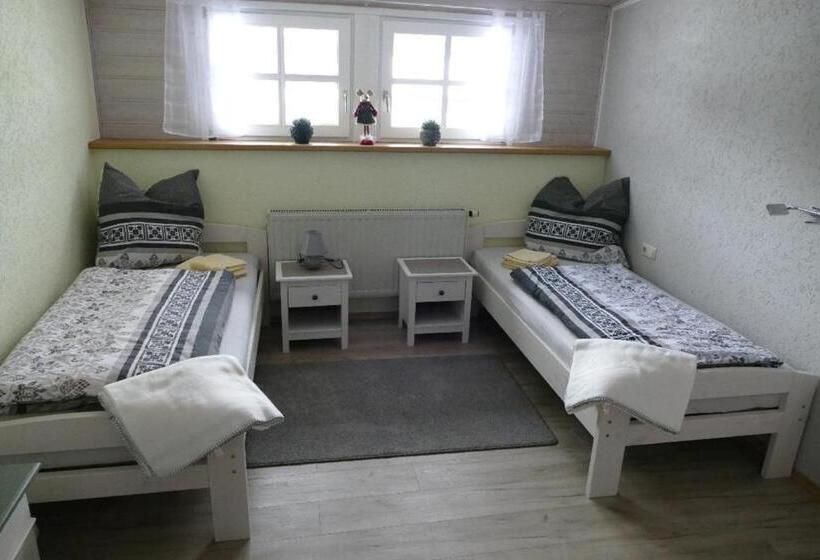 Номер Стандарт, Pension Hüttendorf 49 Gradnord