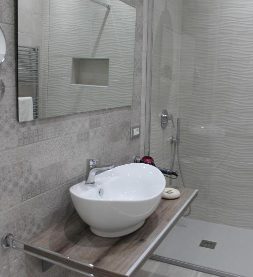 اتاق استاندارد, Zaro Suites B&b