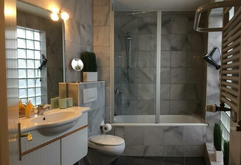 Апартаменты 1 Спальня, Gartenlaube Marburg