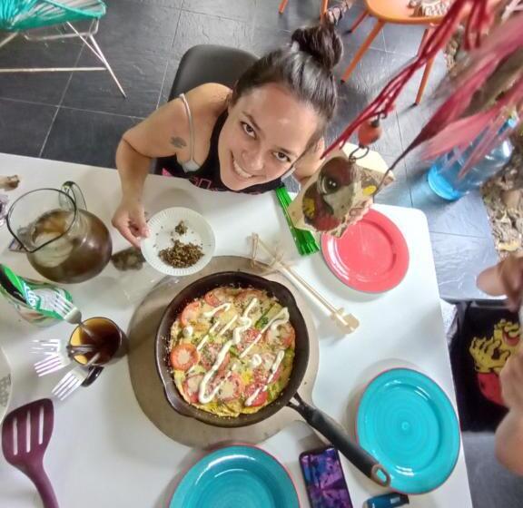 غرفة قياسية داخلية, La Happycleta