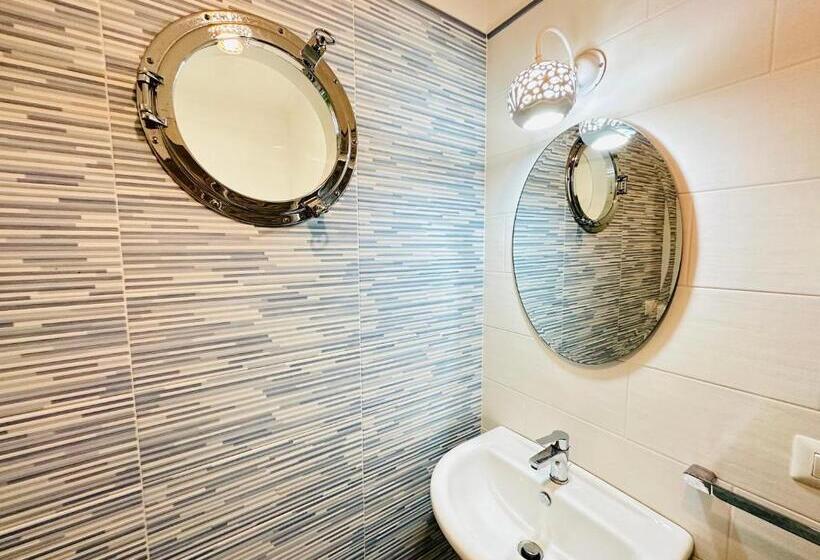 Номер Стандарт, Sky Ponza   Immobilevante