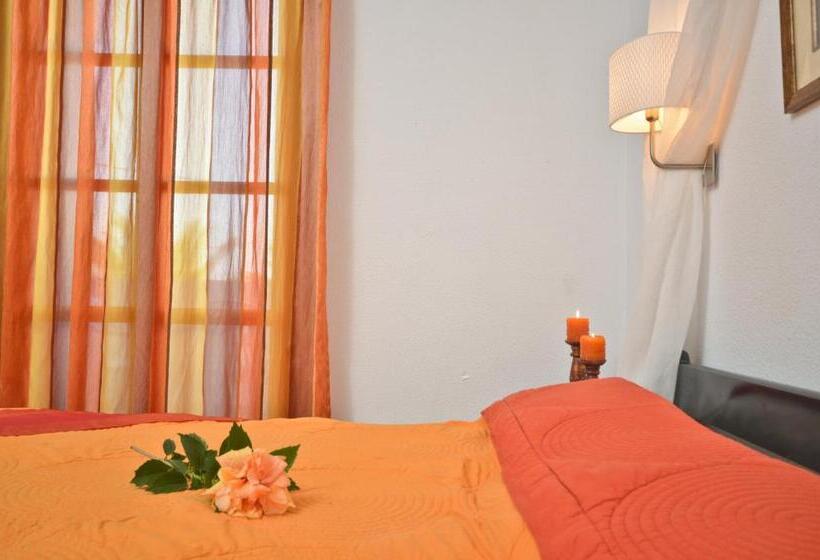 Economy Studio, Birikos Studios & Apartments