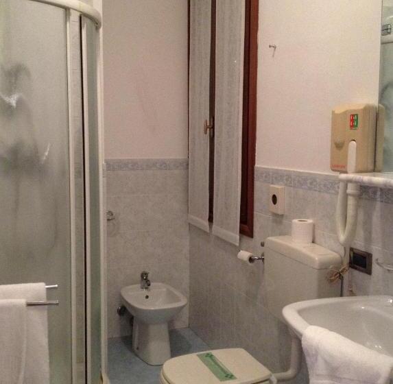 单人经济间, Country Hotel Al Gallo
