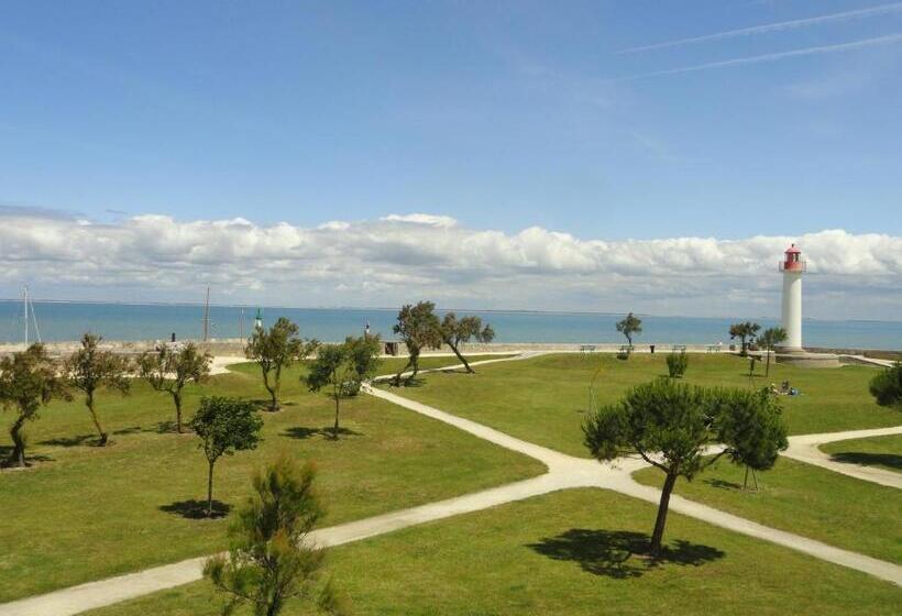 اتاق استاندارد با چشم‌انداز دریا, Le Clos Du Galion   Ile De Ré