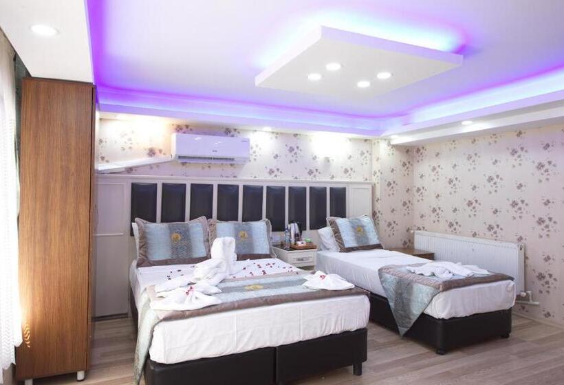 スタンダード４人部屋, Istanbul Sirkeci