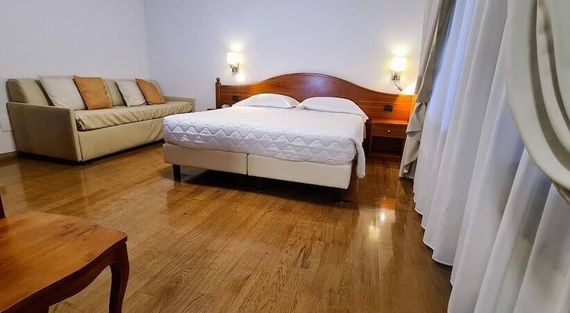 Номер Стандарт Трехместный, La Villetta