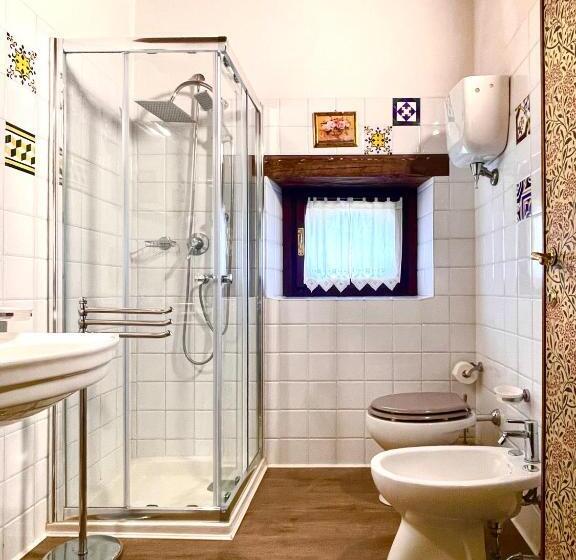 Номер Стандарт, Relais Oroscopo
