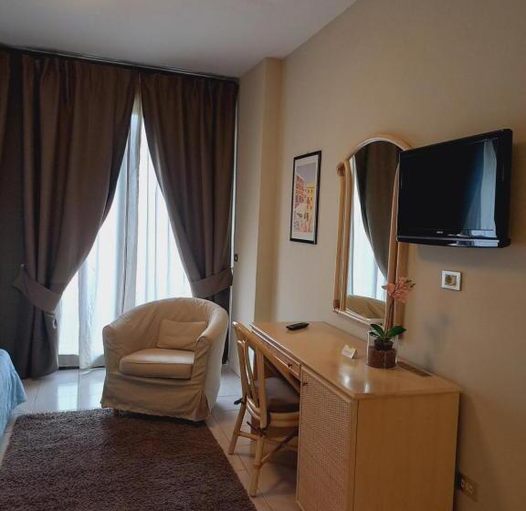Номер Deluxe, River Park