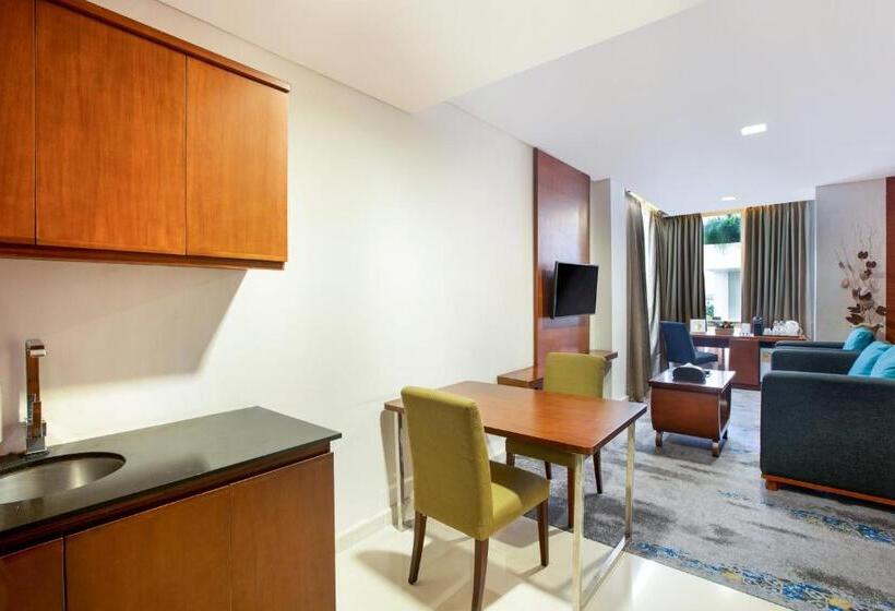 سوییت, Jambuluwuk Malioboro Hotel Yogyakarta