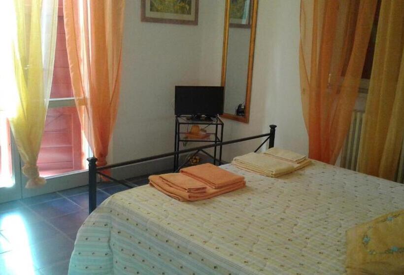 اتاق استاندارد, La Villa