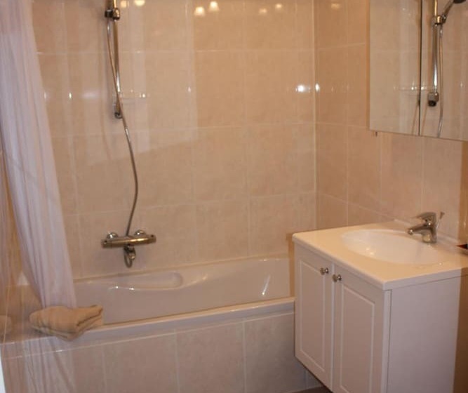 Семейный Номер, Alliance Hotel Ieper Centrum