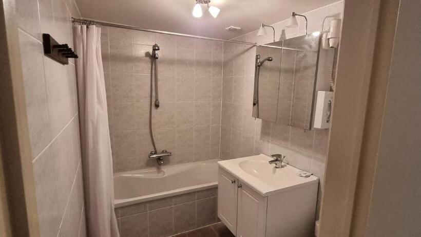 Номер Стандарт, Alliance Hotel Ieper Centrum