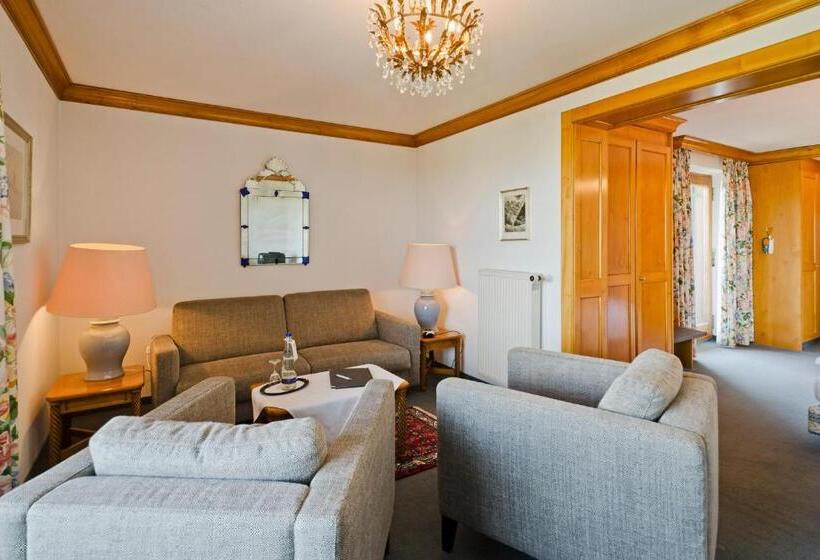 Quarto Estandar Individual, Kaufmann