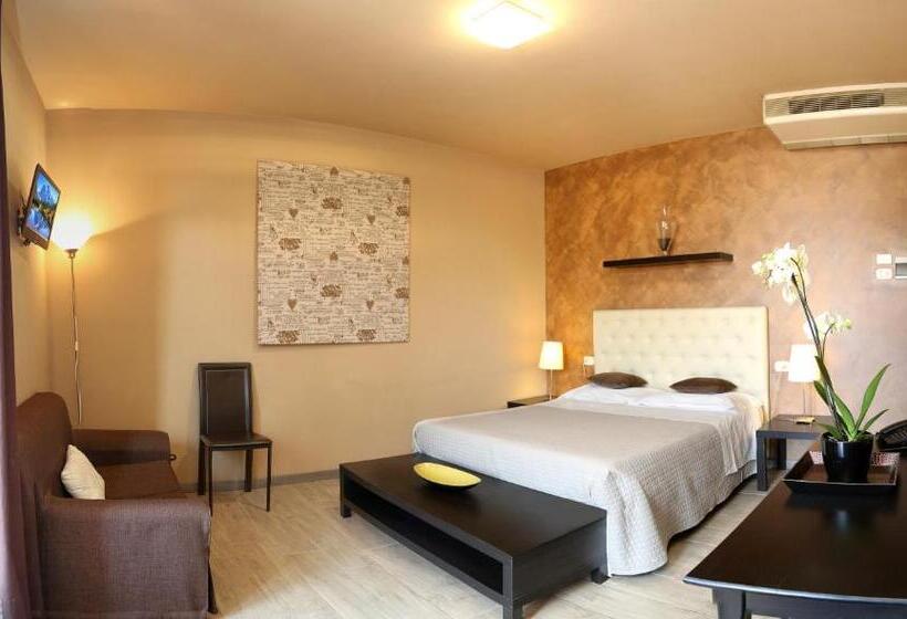 Номер Стандарт с Кухней, Residenza Alighieri