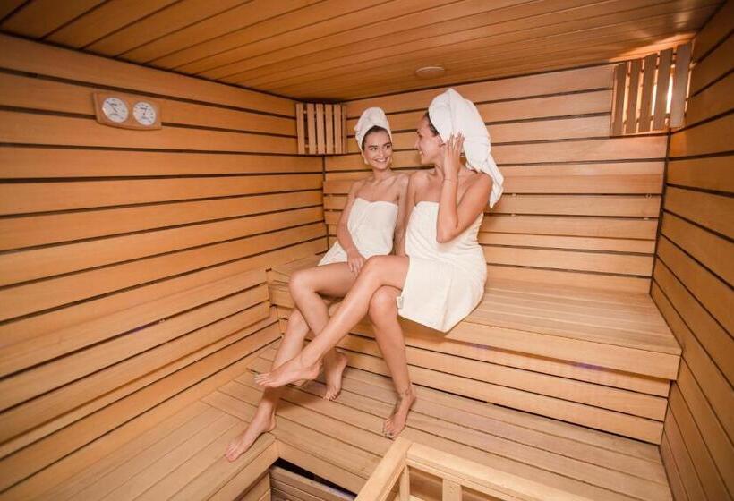 اتاق استاندارد یک نفره, Spa Amber Palace