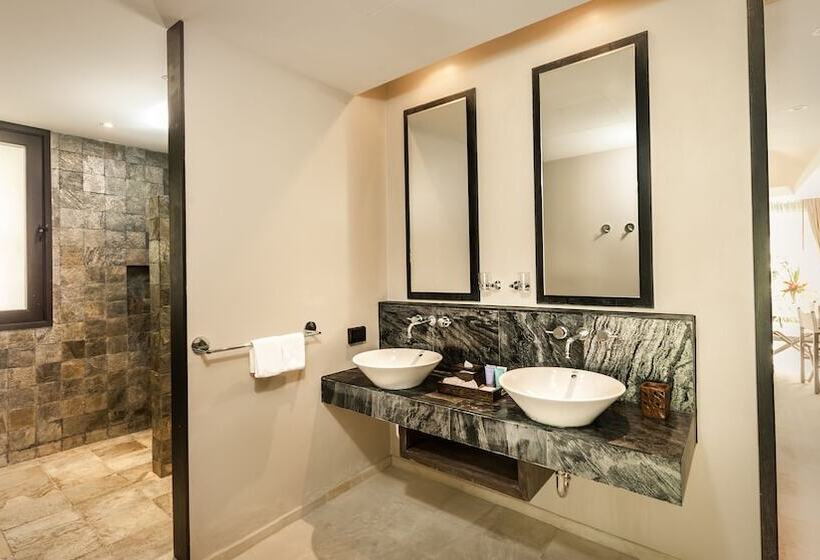 Люкс Семейный 2 Спальни, Nikki Beach Resort & Spa Koh Samui